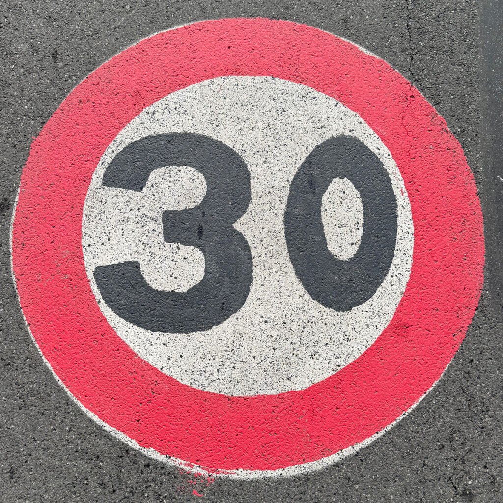 Quanto dura la segnaletica orizzontale a Torino