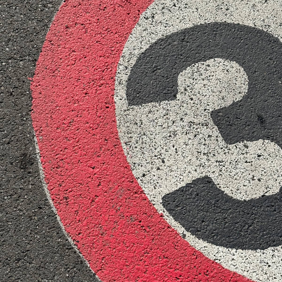 Quanto dura la segnaletica orizzontale a Torino